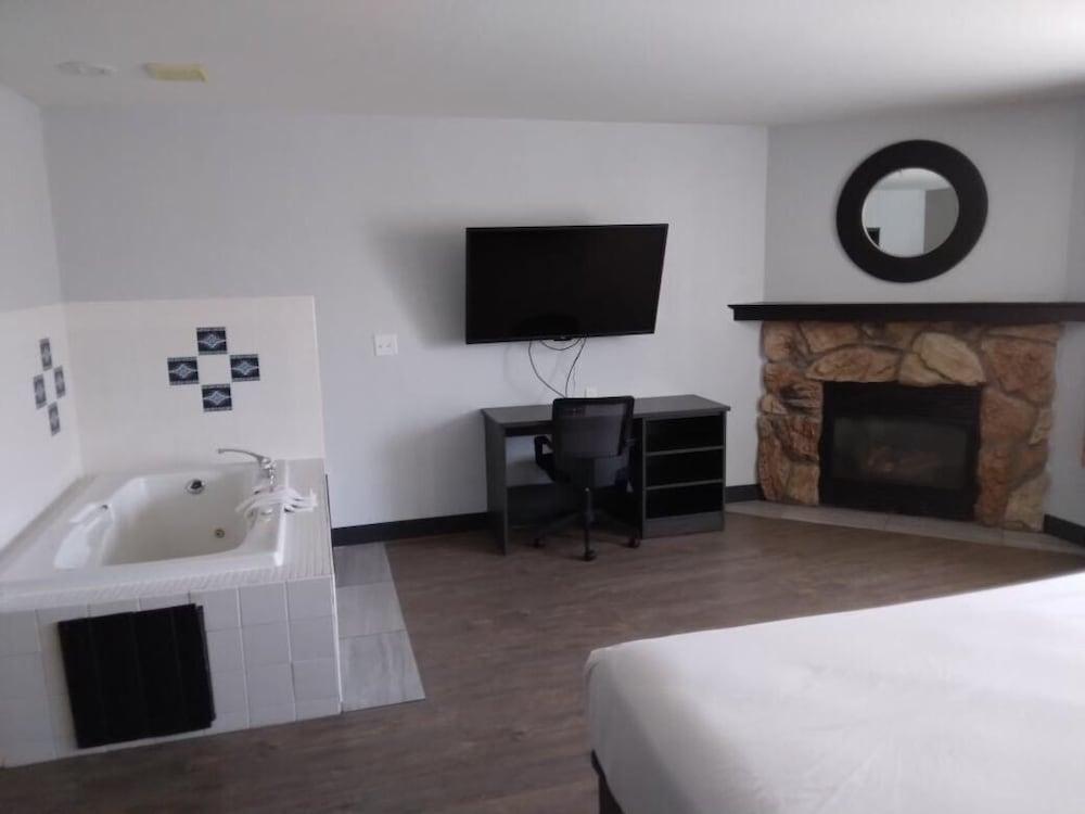 Pinetop Studio Suites ภายนอก รูปภาพ