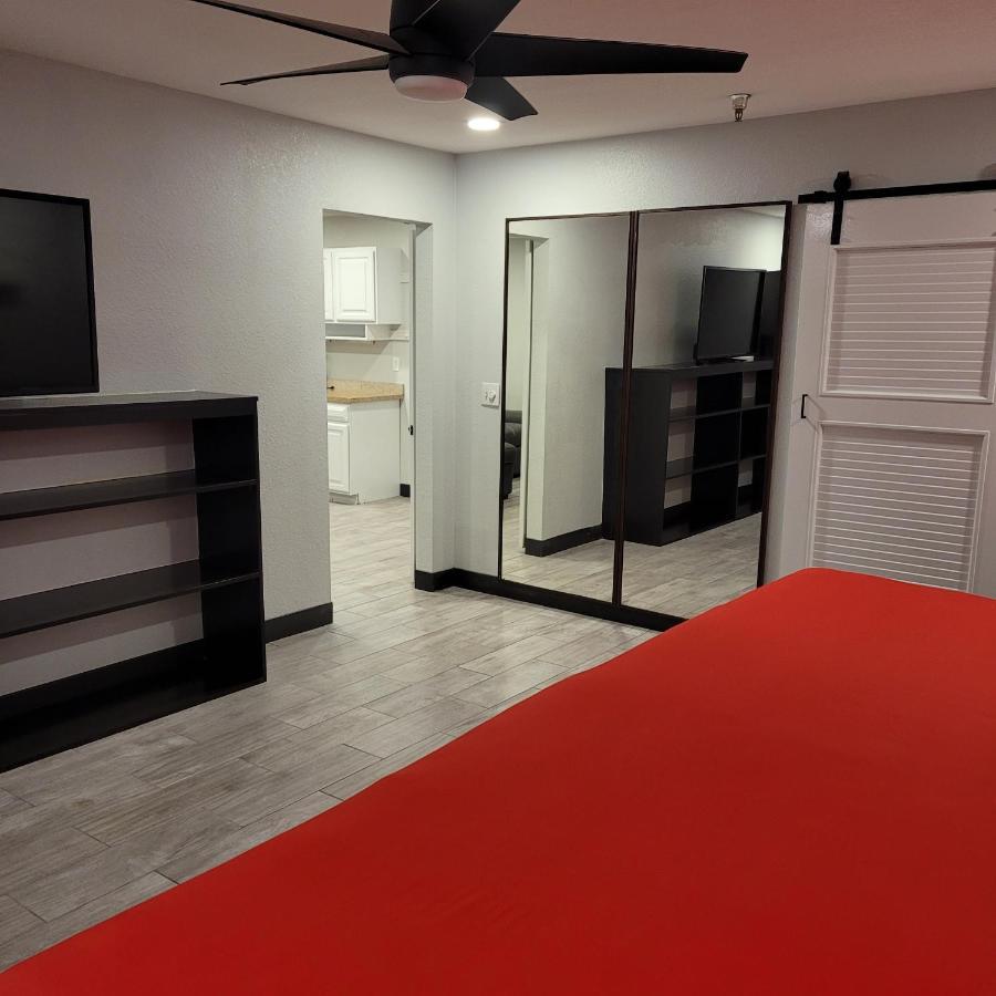 Pinetop Studio Suites ภายนอก รูปภาพ