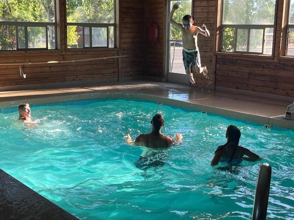 Pinetop Studio Suites ภายนอก รูปภาพ