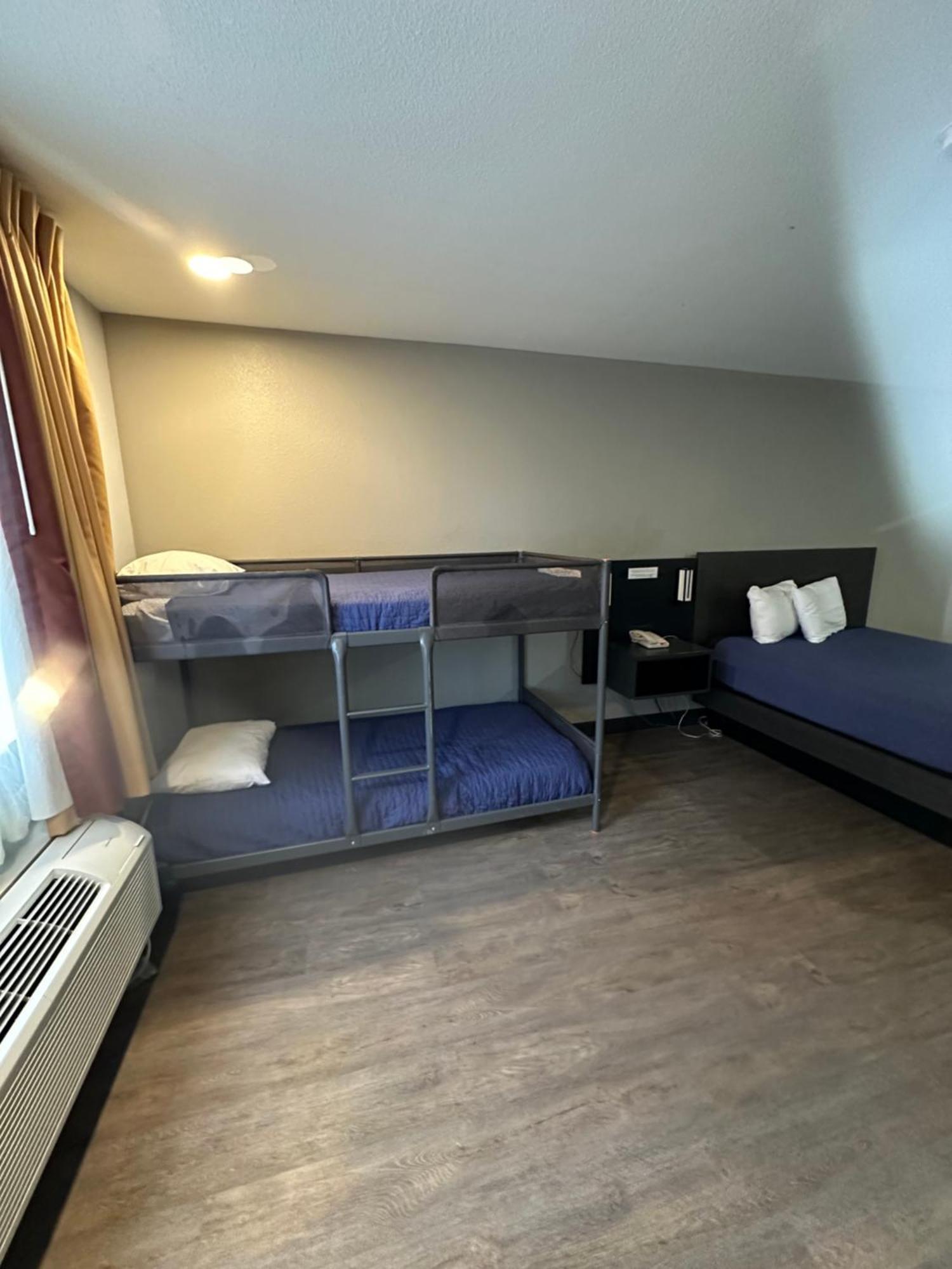 Pinetop Studio Suites ภายนอก รูปภาพ