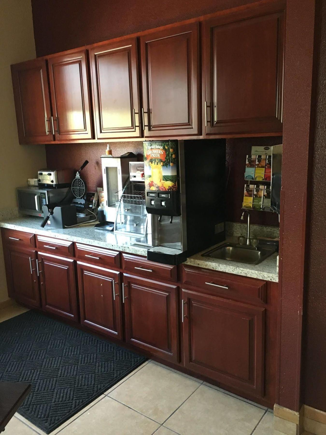 Pinetop Studio Suites ภายนอก รูปภาพ